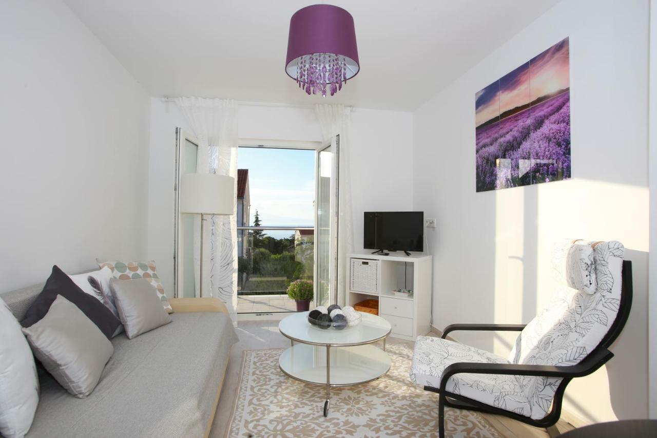 Apartments Melin Malinska Extérieur photo
