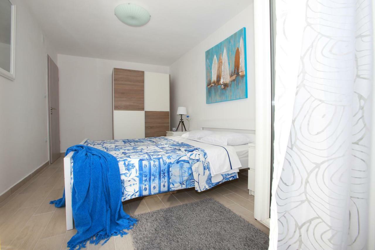 Apartments Melin Malinska Extérieur photo