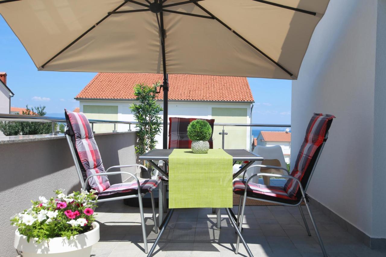 Apartments Melin Malinska Extérieur photo